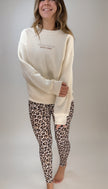 Sweater mit Good Vibes Aufdruck