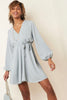 Kleid mit Bindegürtel