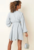 Kleid mit Bindegürtel