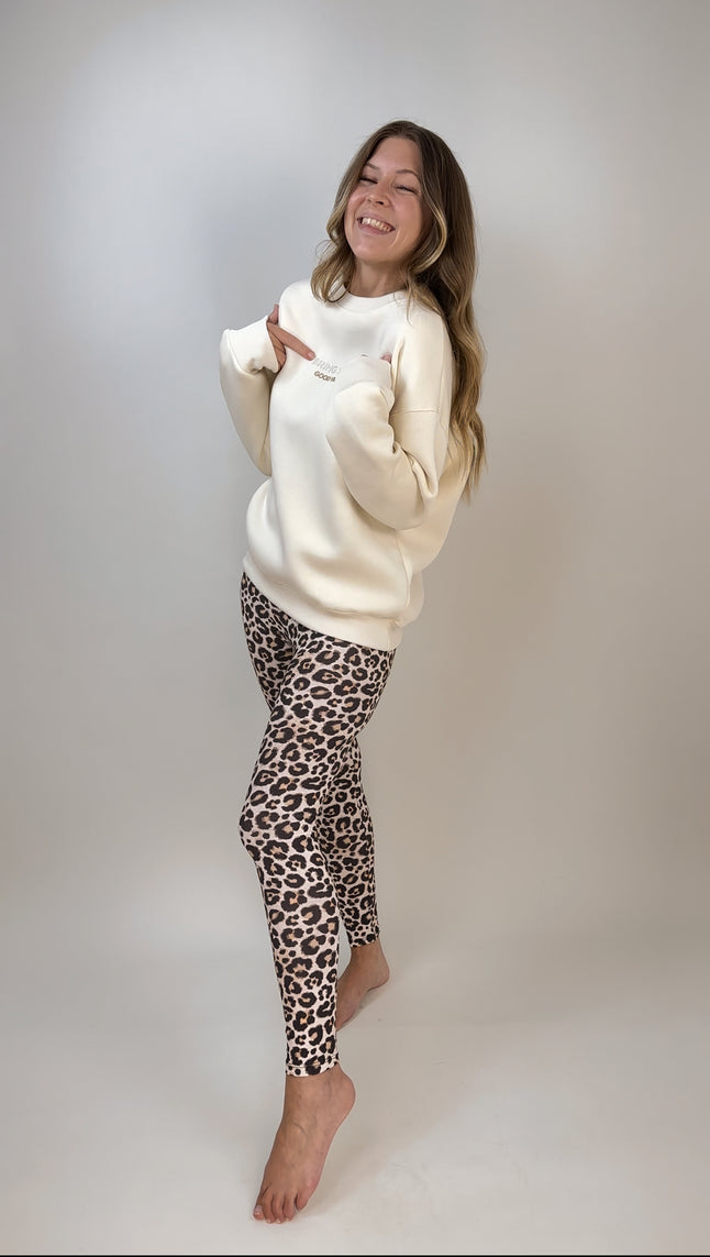 Sweater mit Good Vibes Aufdruck